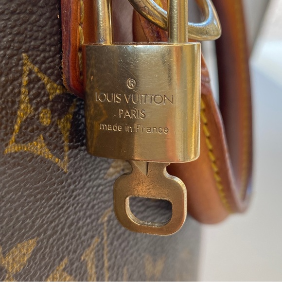 LOUIS VUITTON Vintage ALMA PM w/ Lock, Key, Dust Bag - Picture 6 of 12